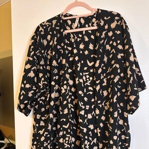 Patterned shawl wrap